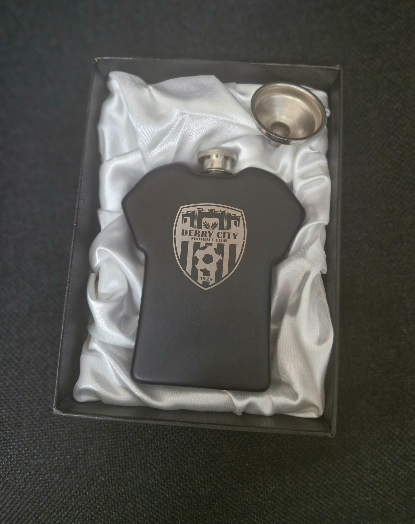 Personalised T Shirt Hip Flask with Engraved Box